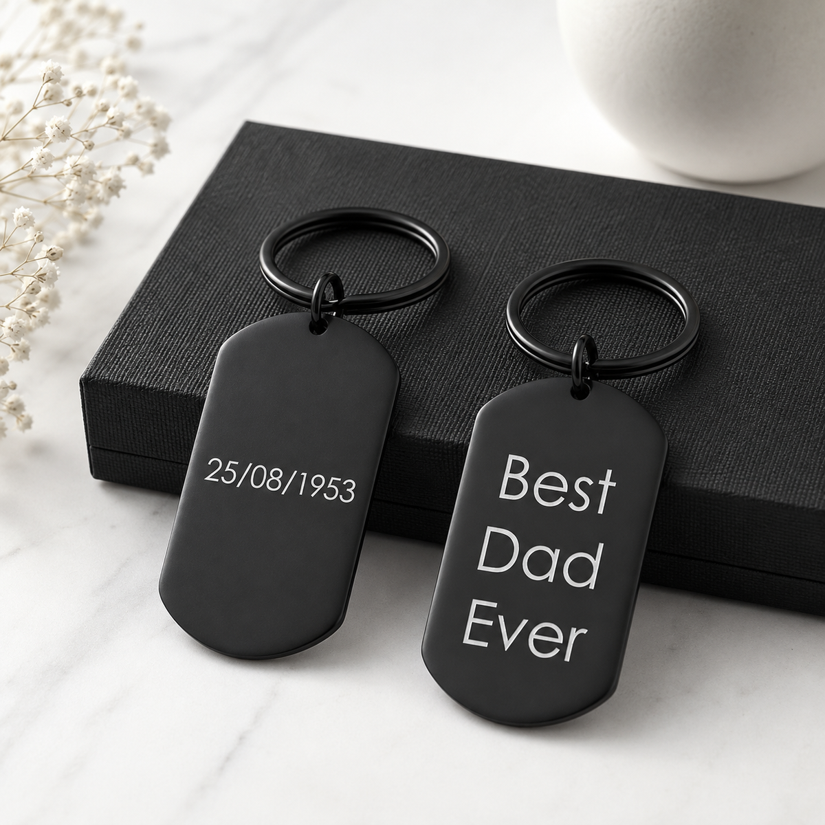 Personalised Engraved Black Aluminium Keyring – Custom Message